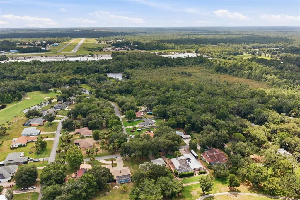 240 N Country Club Drive Crystal River FL 34429