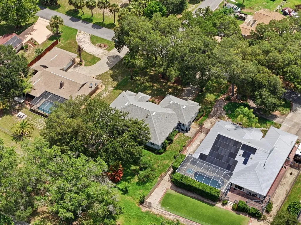 240 N Country Club Drive Crystal River FL 34429