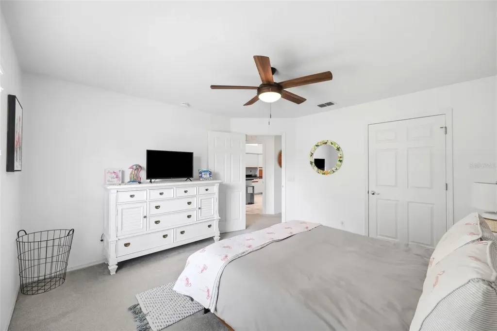 240 N Country Club Drive Crystal River FL 34429