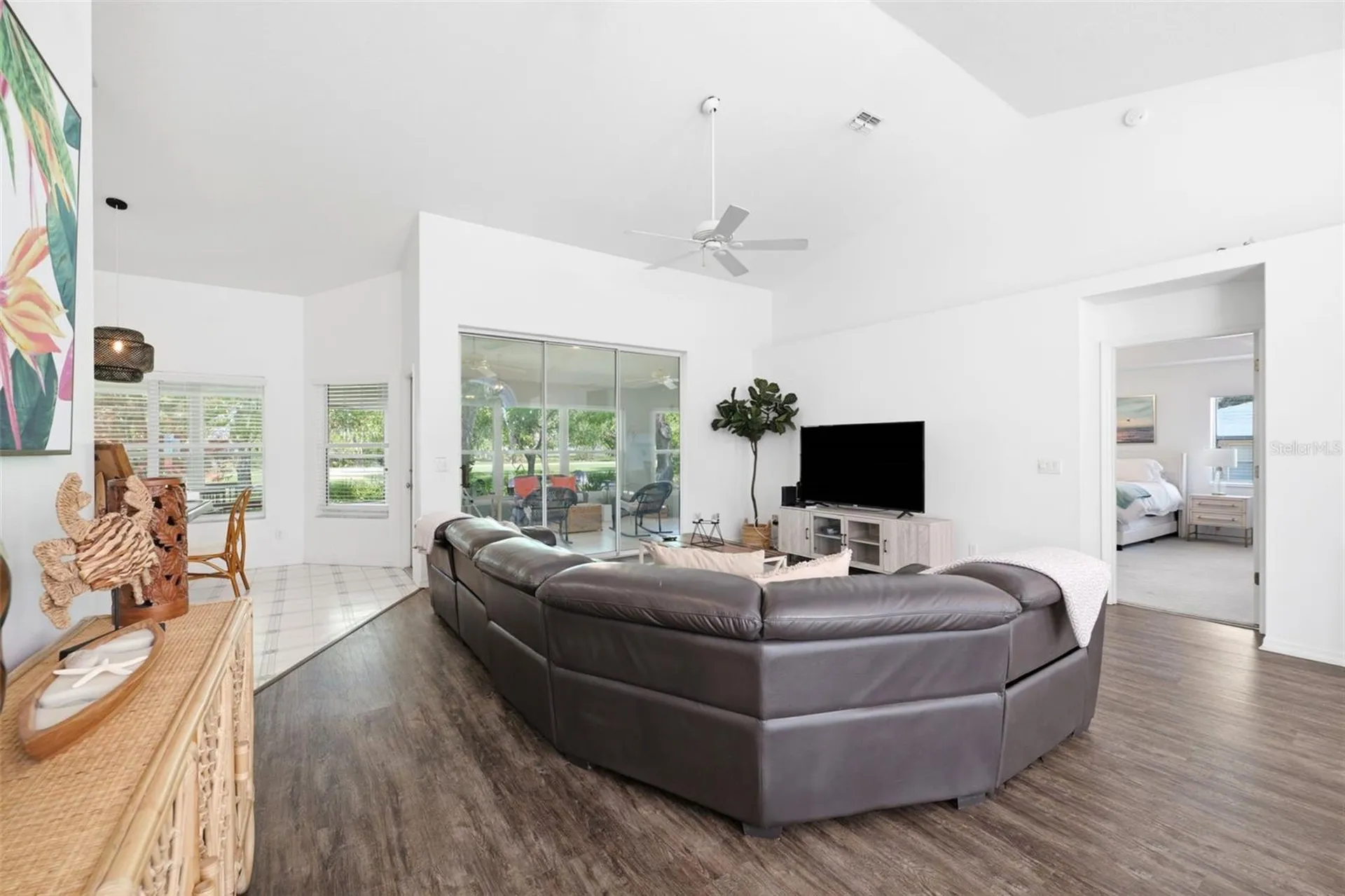 240 N Country Club Drive Crystal River FL 34429