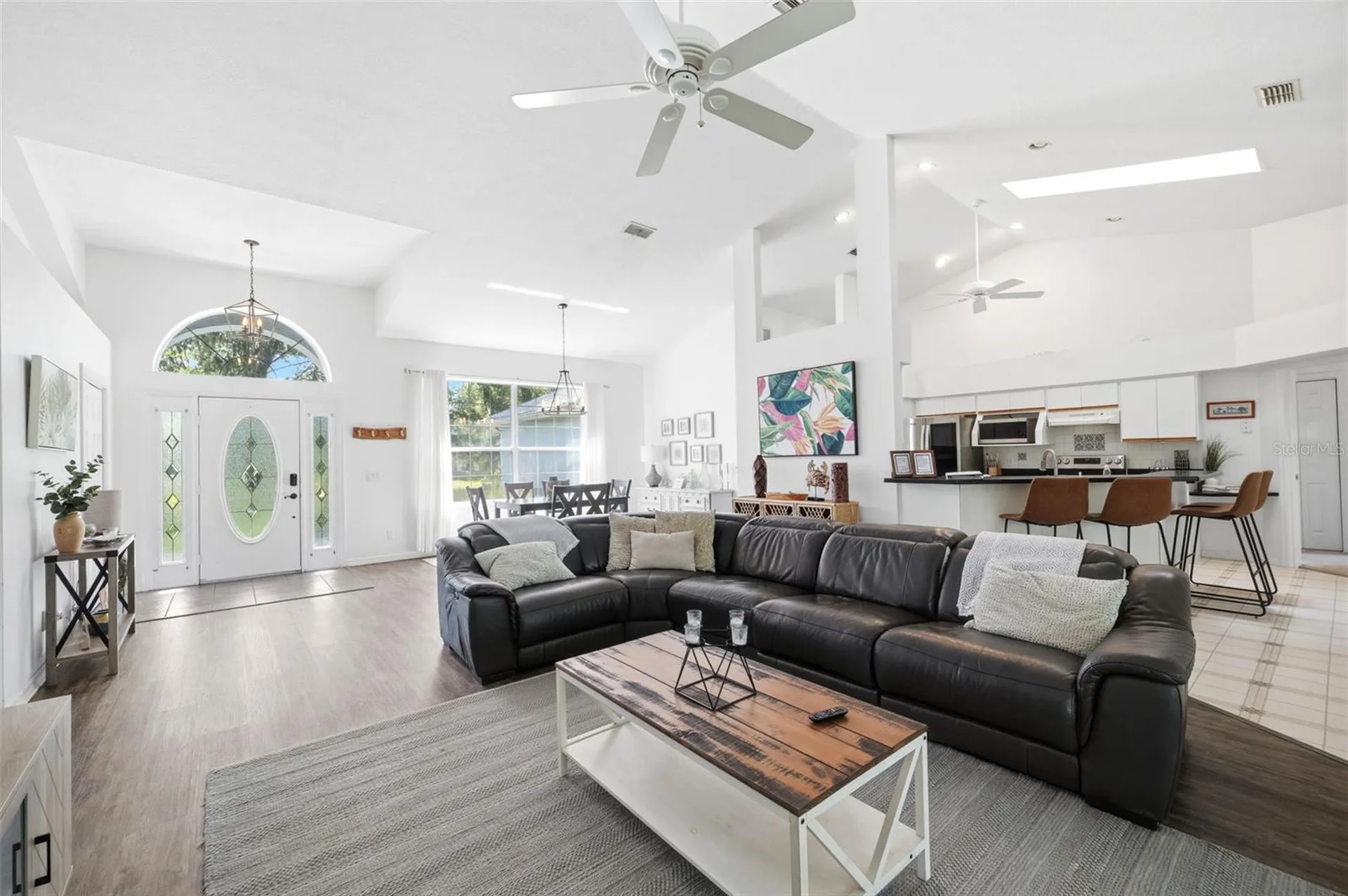 240 N Country Club Drive Crystal River FL 34429