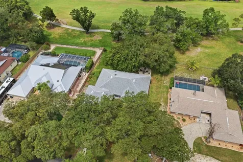 240 N Country Club Drive Crystal River FL 34429