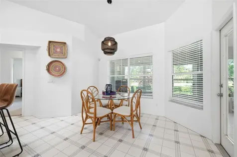 240 N Country Club Drive Crystal River FL 34429