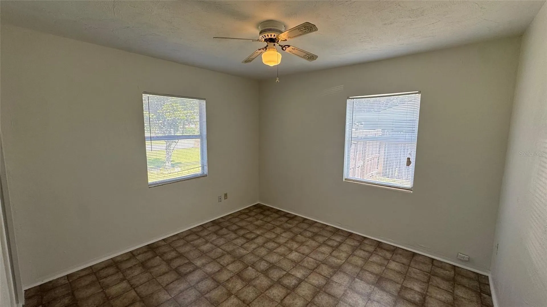 13920 3rd Street Dade City FL 33525