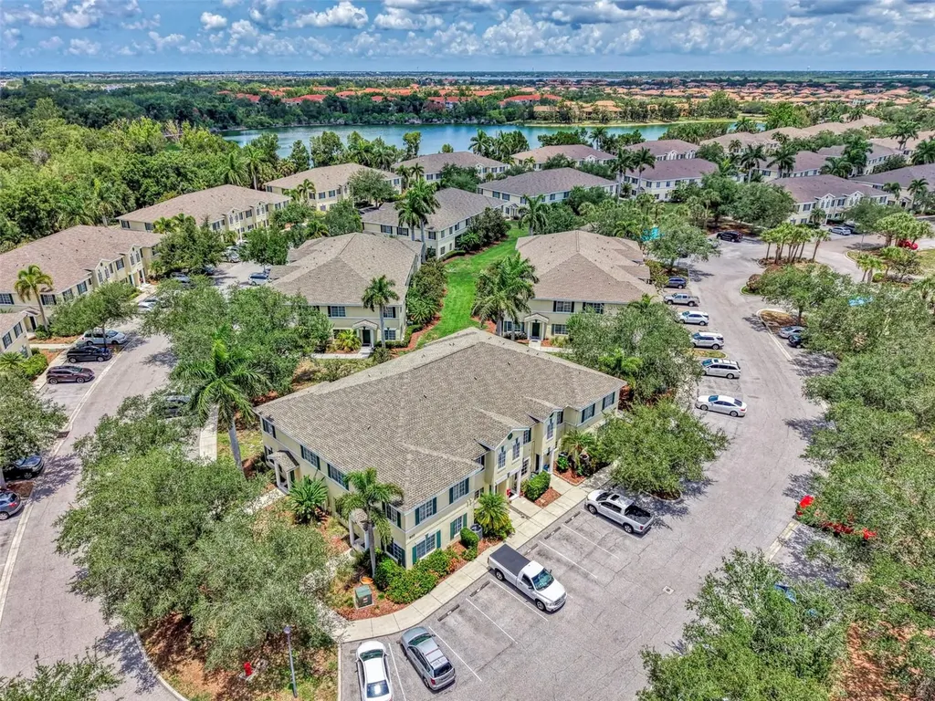 305 Cape Harbour Loop Bradenton FL 34212