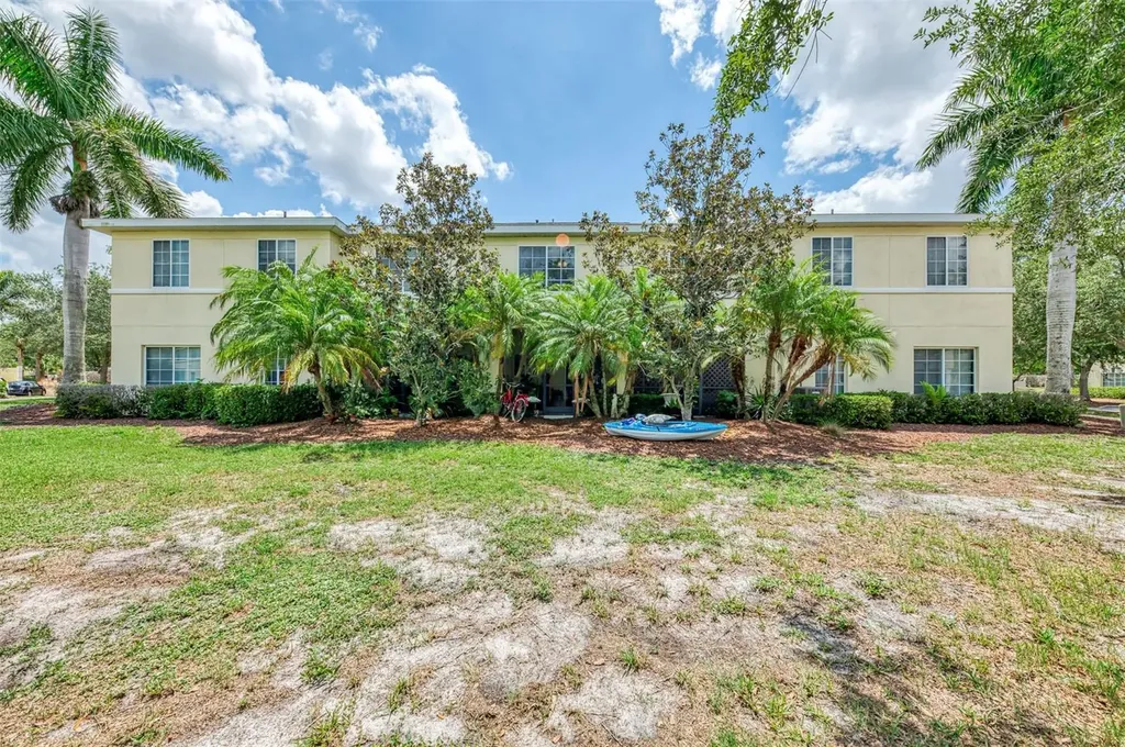 305 Cape Harbour Loop Bradenton FL 34212