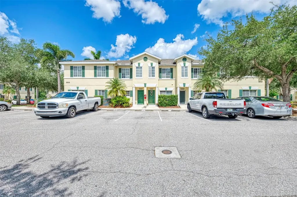 305 Cape Harbour Loop Bradenton FL 34212