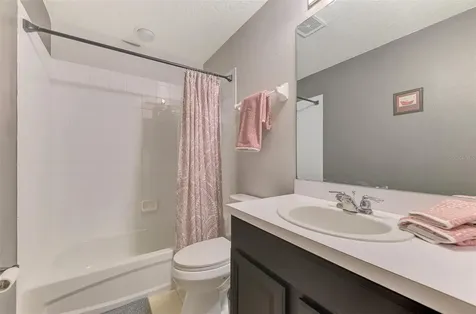 305 Cape Harbour Loop Bradenton FL 34212