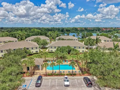 305 Cape Harbour Loop Bradenton FL 34212