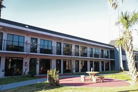 8421 S Orange Blossom Trail Orlando FL 32809