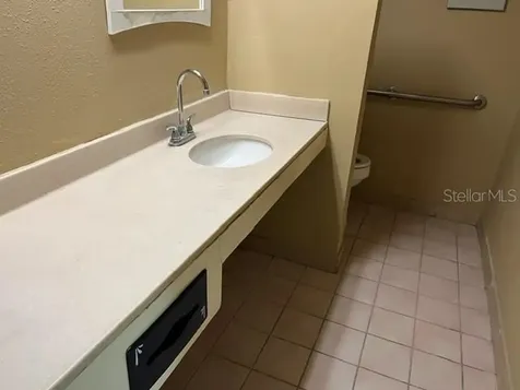 8421 S Orange Blossom Trail Orlando FL 32809