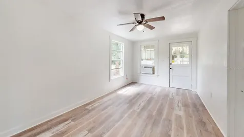 738 Wood Street Deland FL 32724