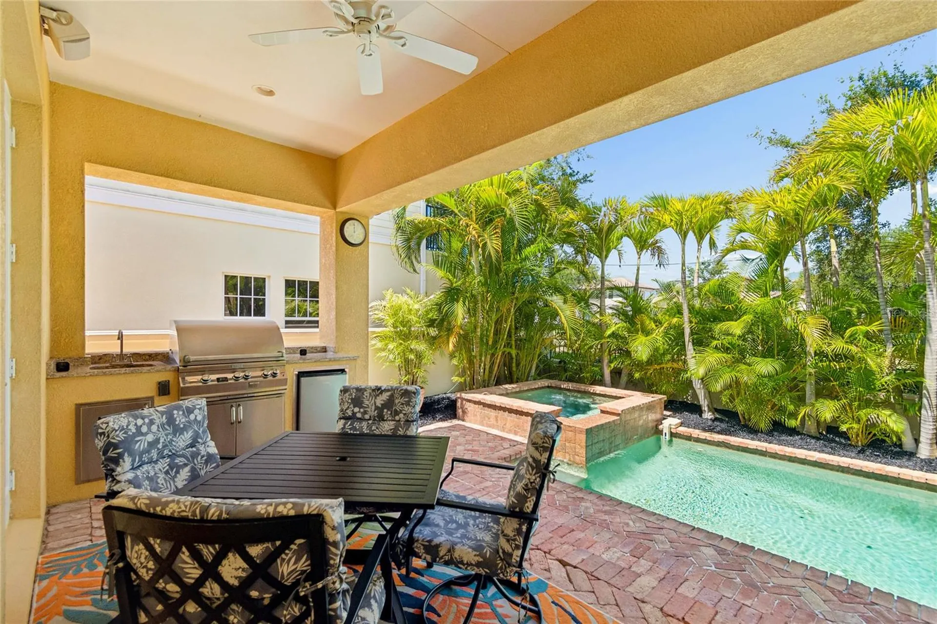 6009 Yeats Manor Drive Tampa FL 33616