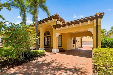 6009 Yeats Manor Drive Tampa FL 33616