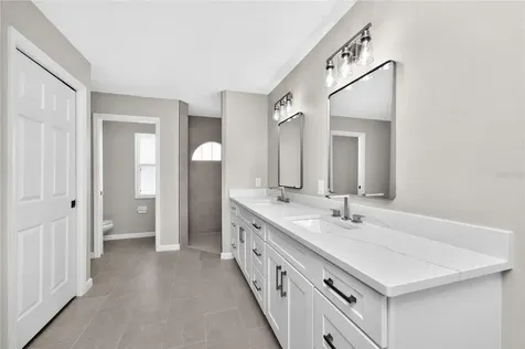 1251 Harbor Town Way Venice FL 34292