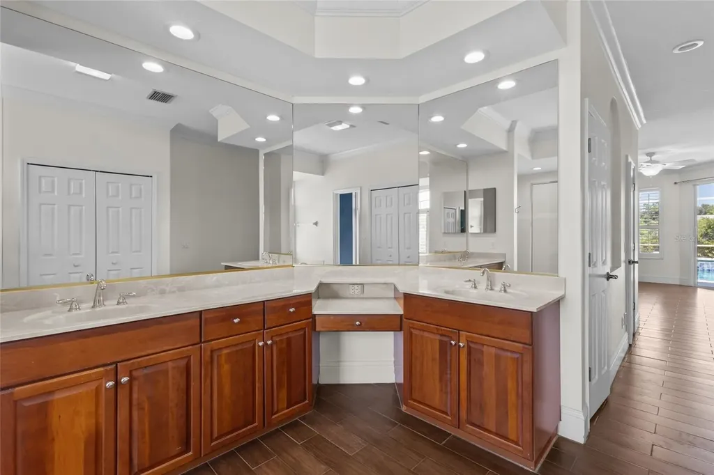 12209 Clubhouse Drive Lakewood Ranch FL 34202