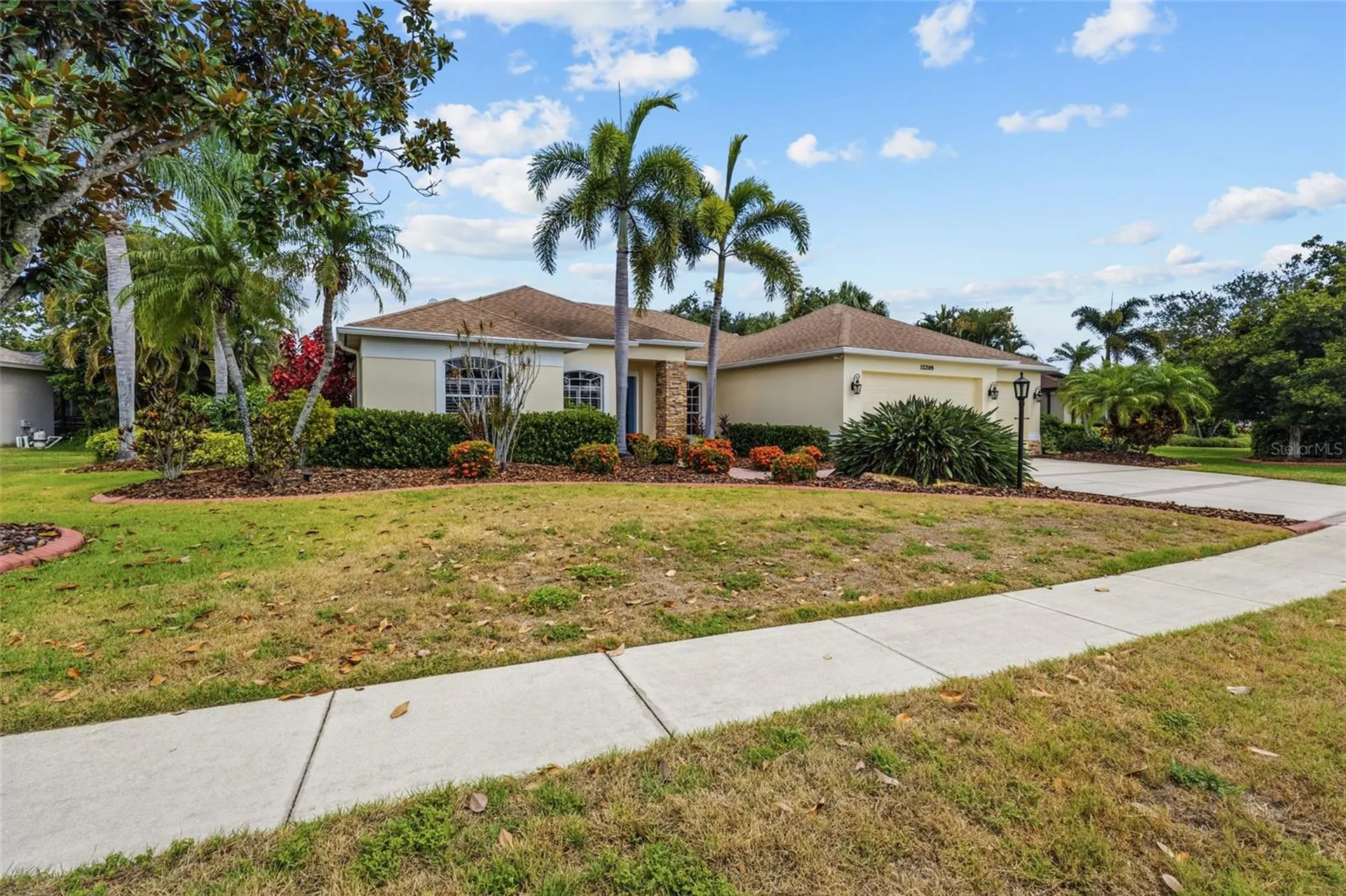 12209 Clubhouse Drive Lakewood Ranch FL 34202