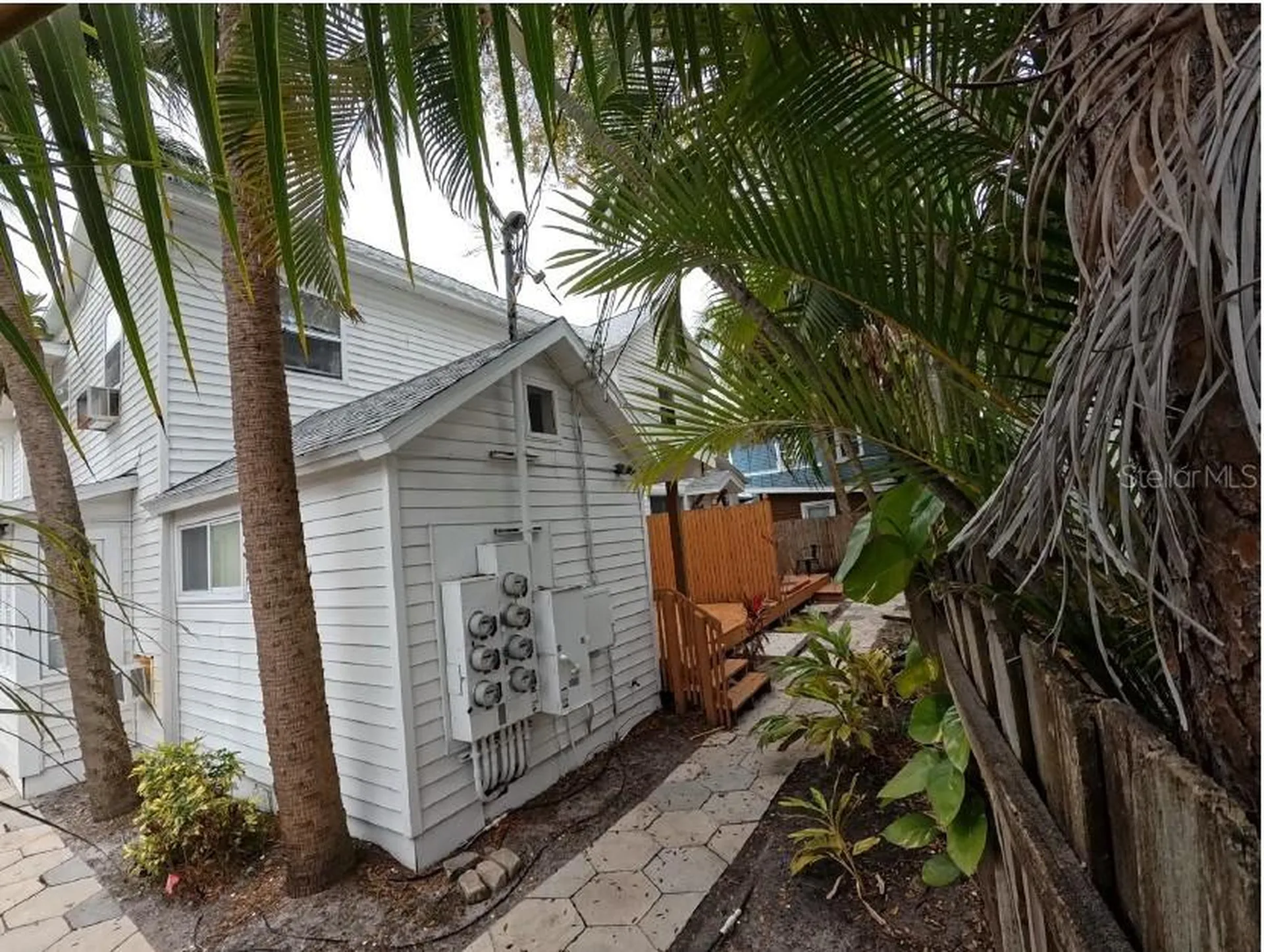 255 6th Avenue N St Petersburg FL 33701