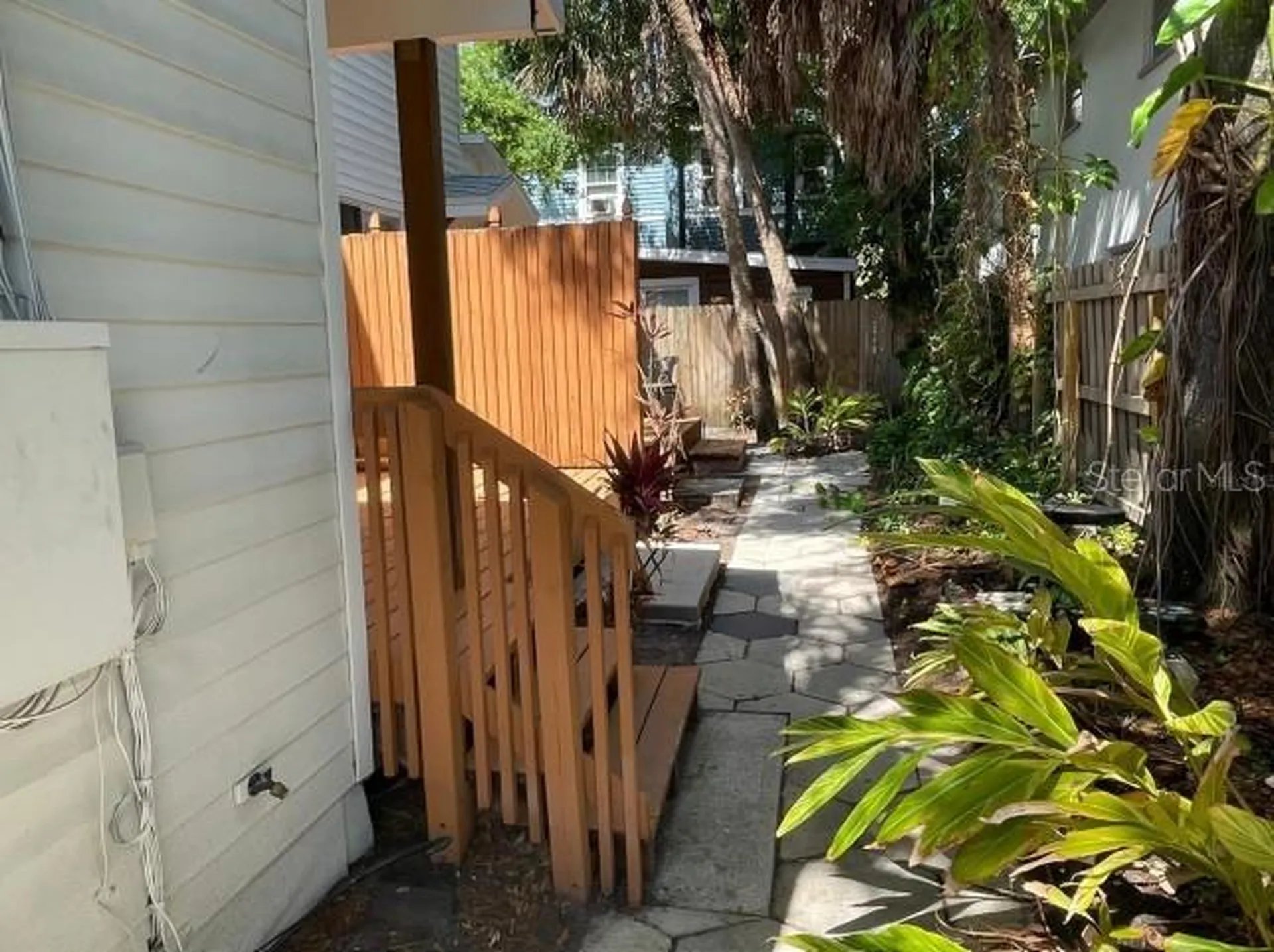 255 6th Avenue N St Petersburg FL 33701