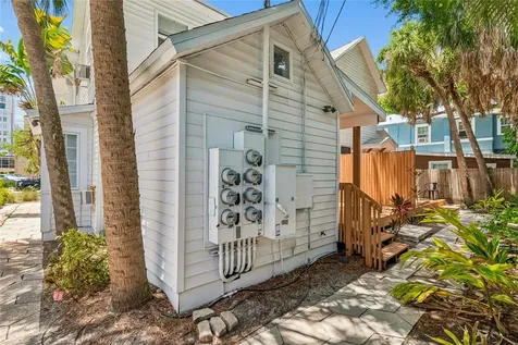255 6th Avenue N St Petersburg FL 33701