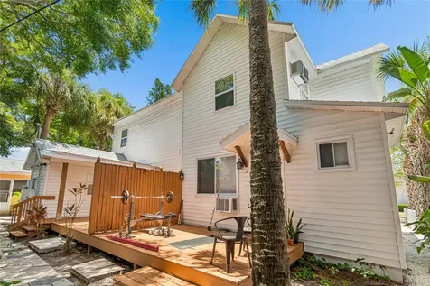 255 6th Avenue N St Petersburg FL 33701
