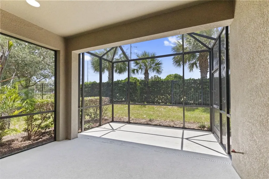 13506 Circa Crossing Drive Lithia FL 33547