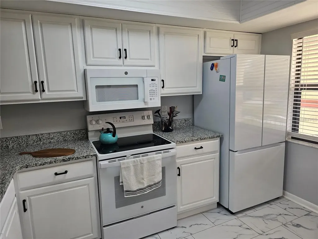 2104 Granada Court Lake Wales FL 33898