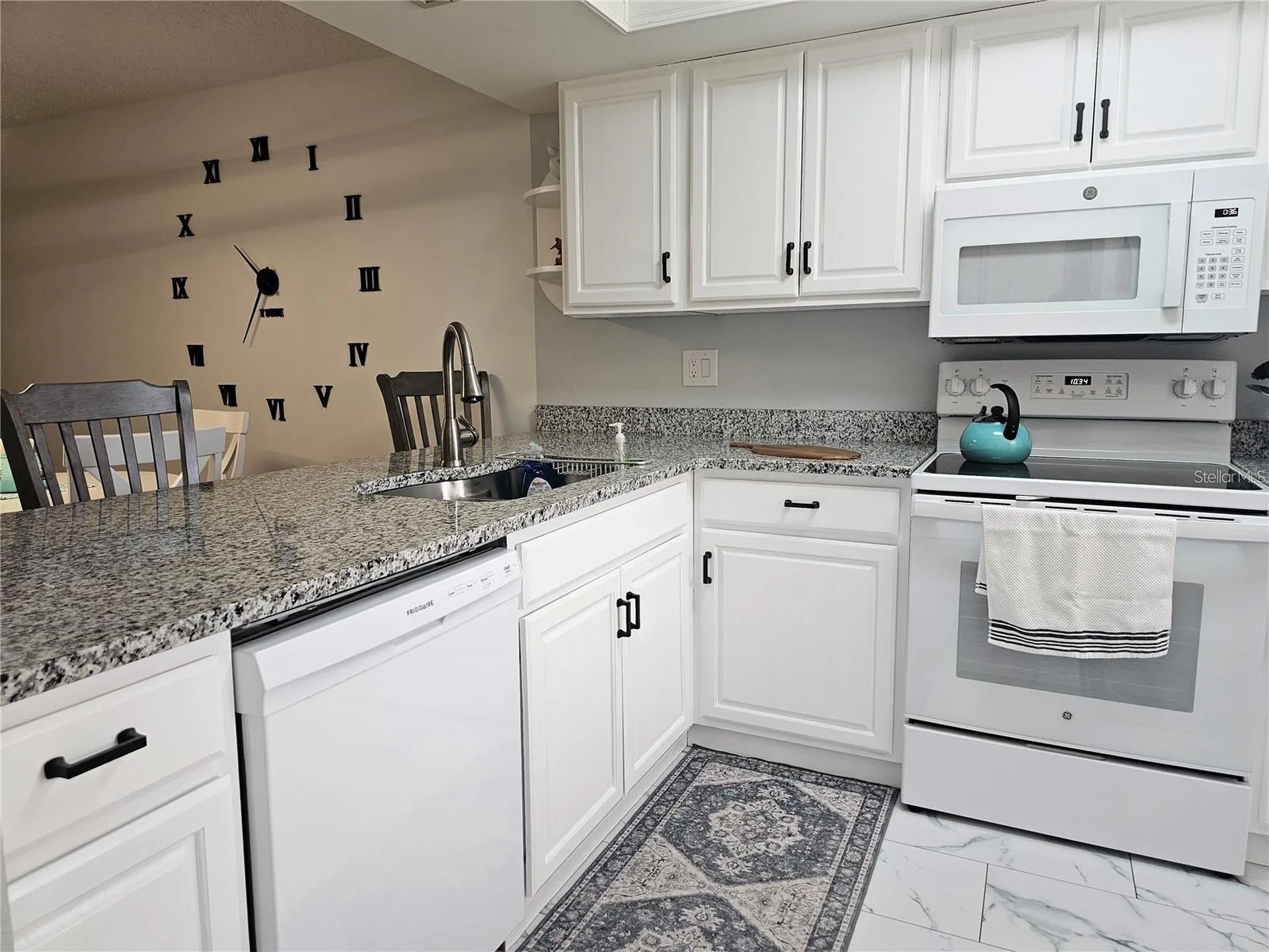 2104 Granada Court Lake Wales FL 33898