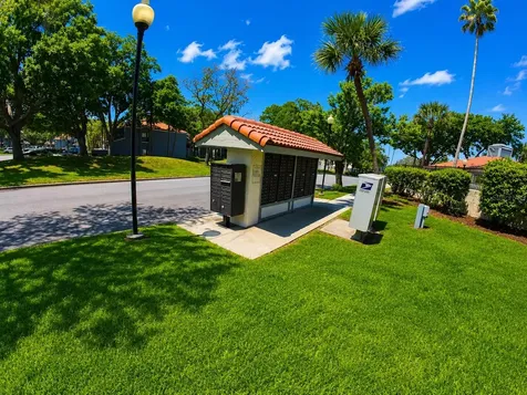 4704 Chevy Place Orlando FL 32811