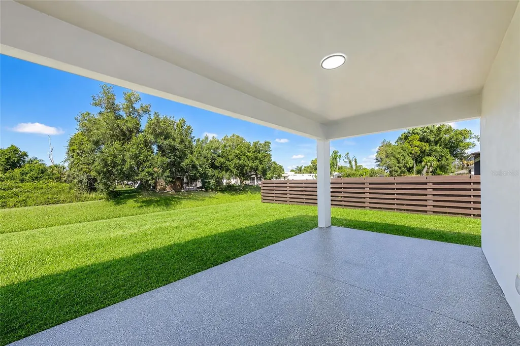 2681 Woodward Avenue North Port FL 34286