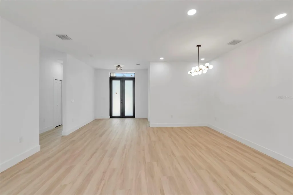 2681 Woodward Avenue North Port FL 34286