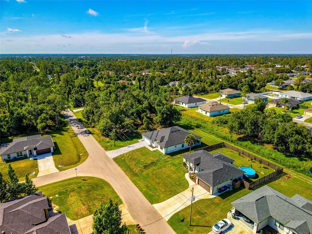 2681 Woodward Avenue North Port FL 34286