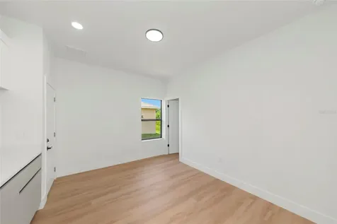 2681 Woodward Avenue North Port FL 34286