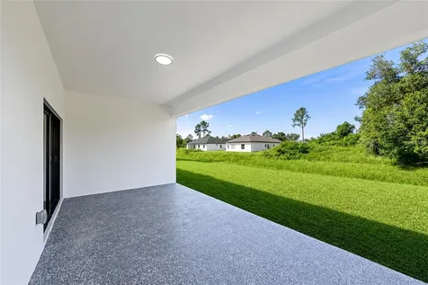 2681 Woodward Avenue North Port FL 34286