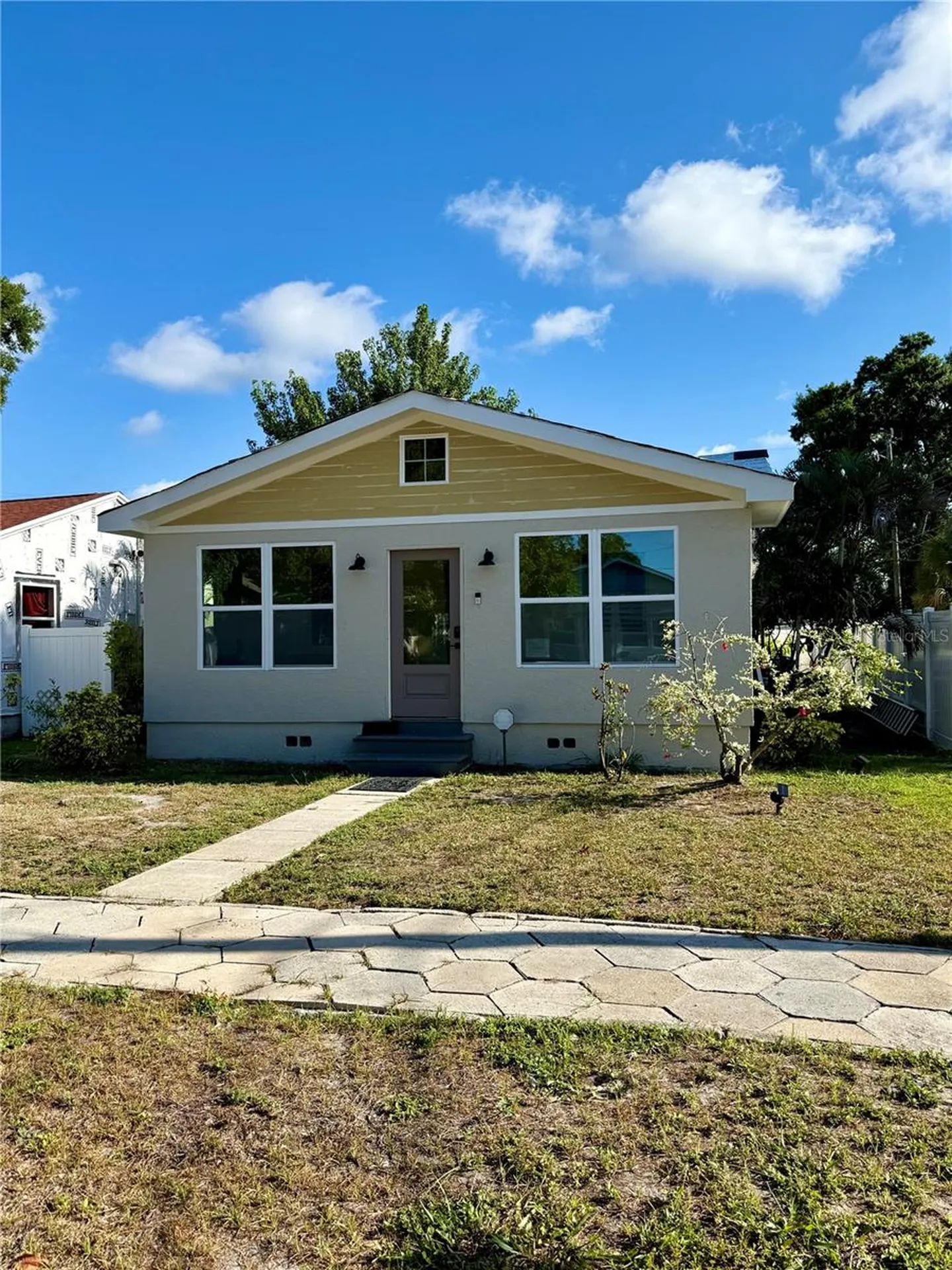 2623 14th Avenue N St Petersburg FL 33713