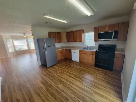 1849 Van Allen Circle Deltona FL 32738