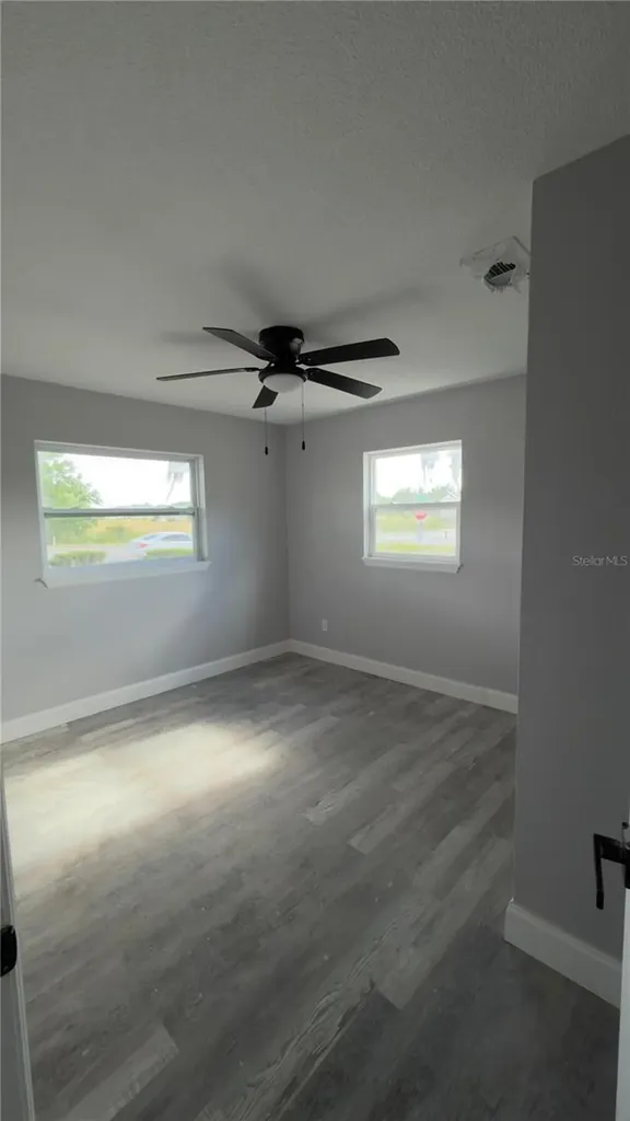 1000 E Dixie Avenue Leesburg FL 34748