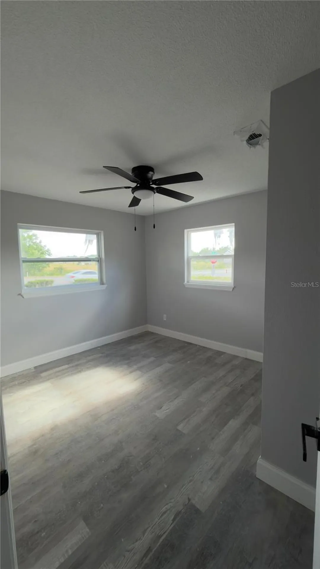 1000 E Dixie Avenue Leesburg FL 34748