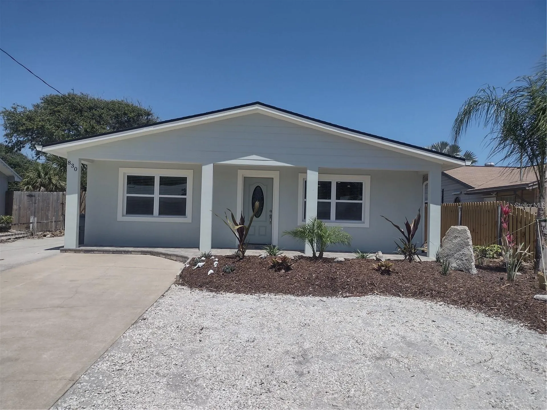 830 E 18th Avenue New Smyrna Beach FL 32169