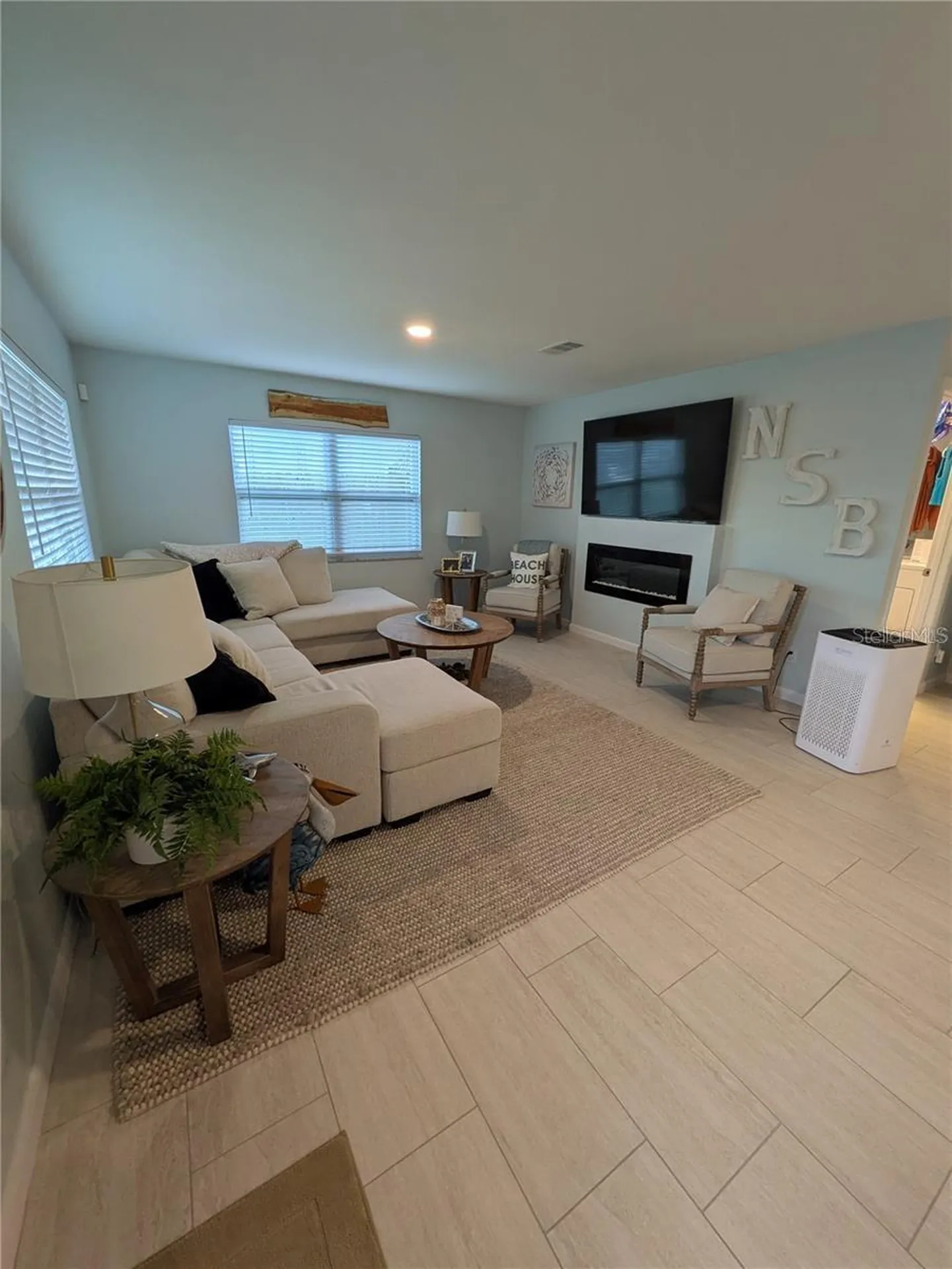 830 E 18th Avenue New Smyrna Beach FL 32169