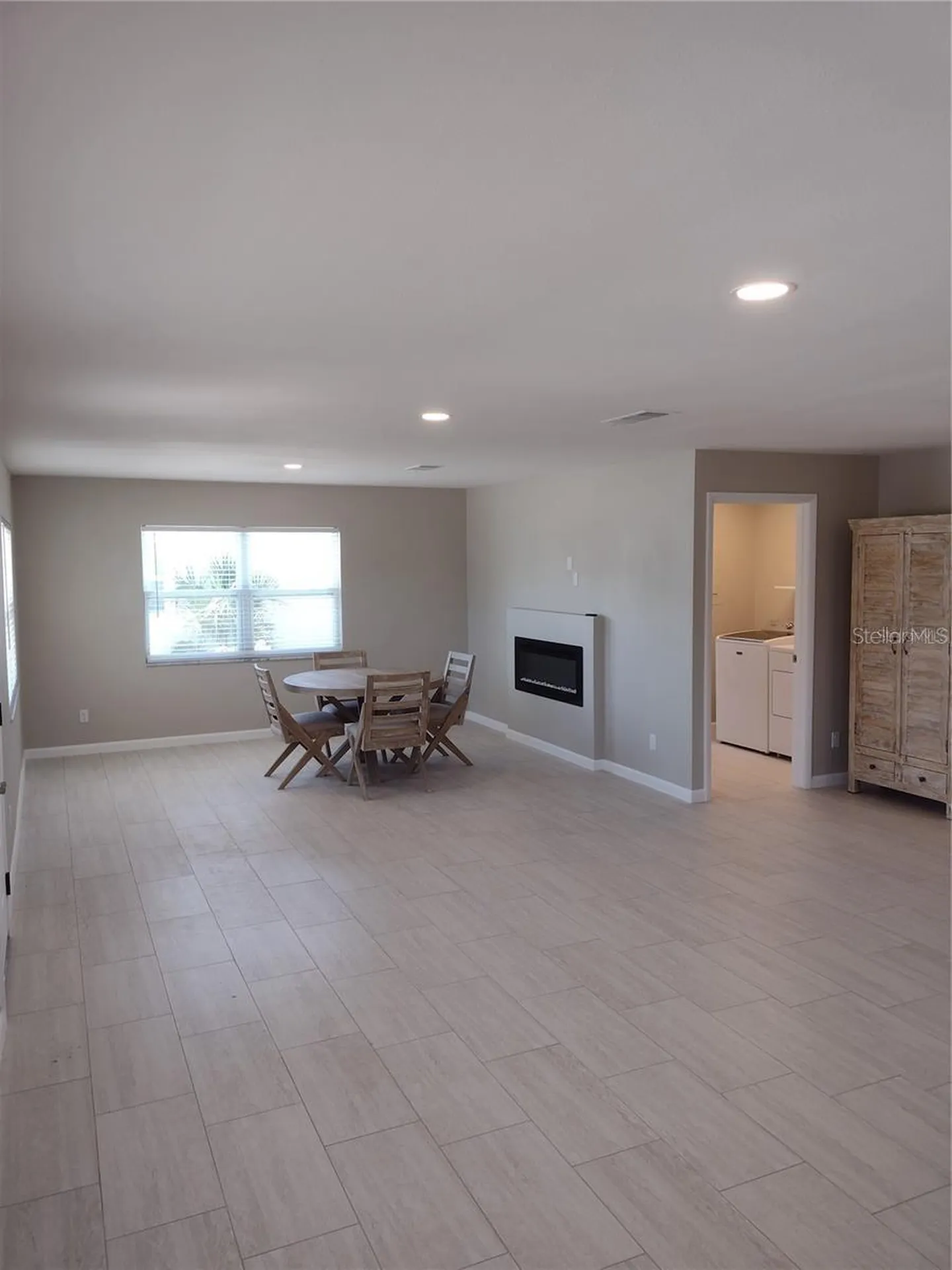 830 E 18th Avenue New Smyrna Beach FL 32169
