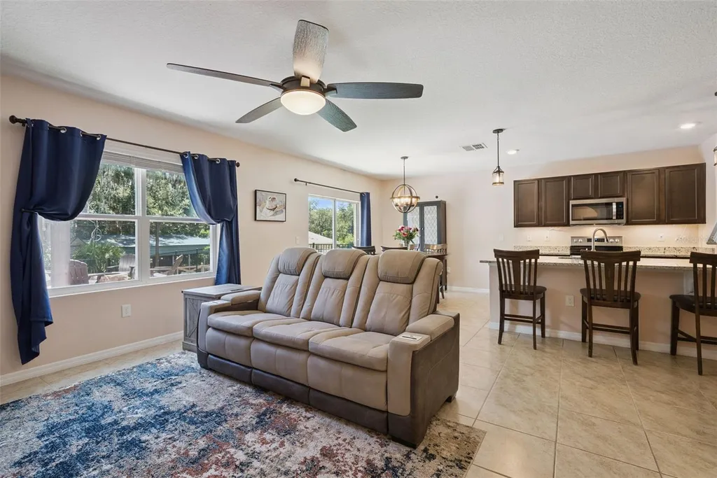 4076 Sapsucker Loop Sanford FL 32773
