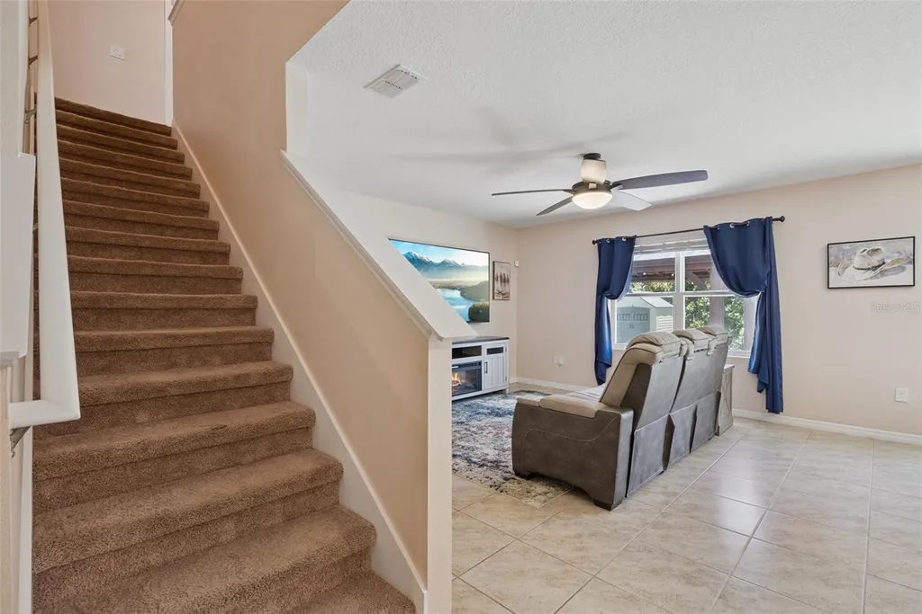 4076 Sapsucker Loop Sanford FL 32773