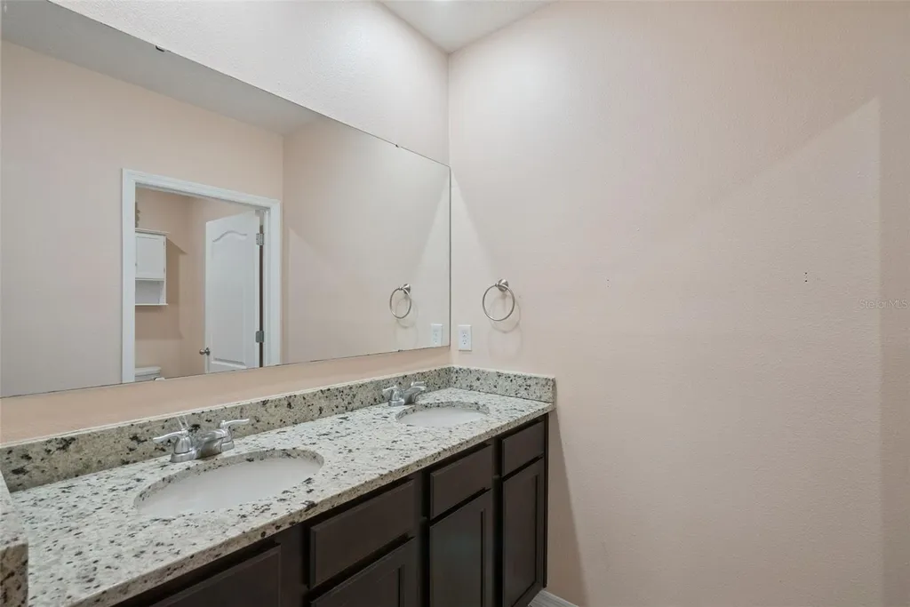 4076 Sapsucker Loop Sanford FL 32773