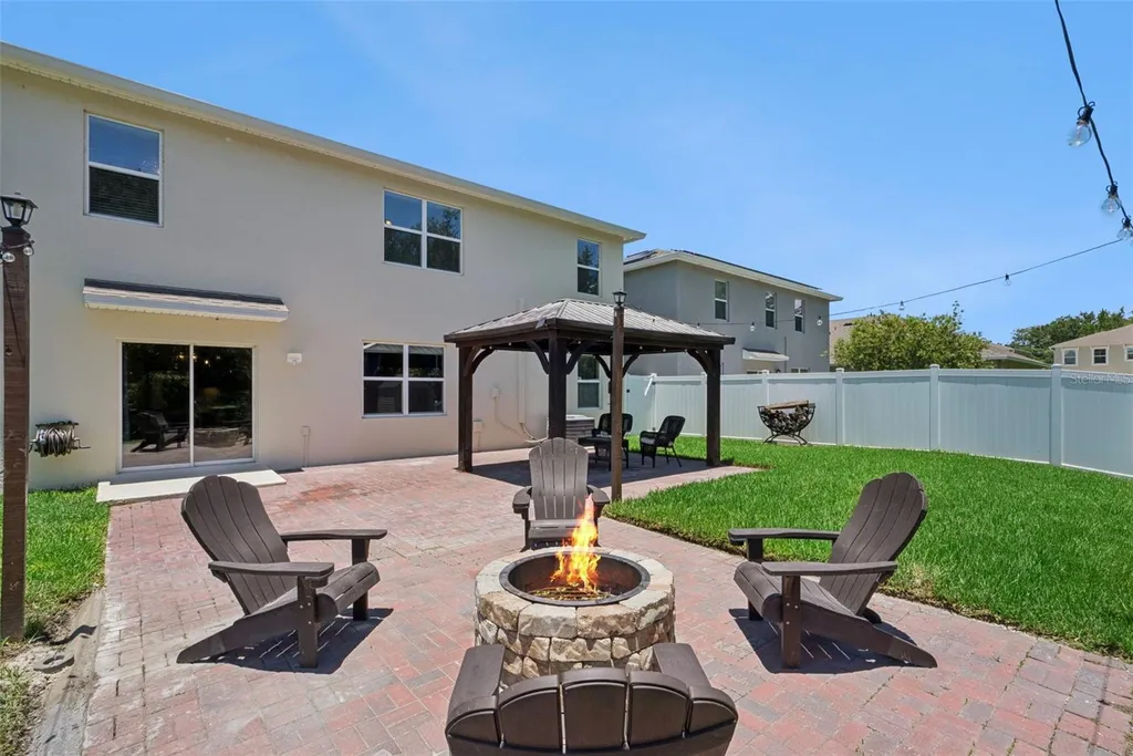 4076 Sapsucker Loop Sanford FL 32773