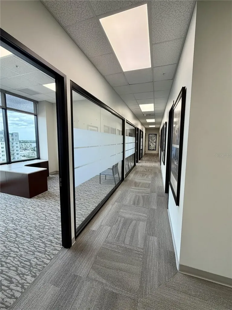 50 Central Avenue Sarasota FL 34236
