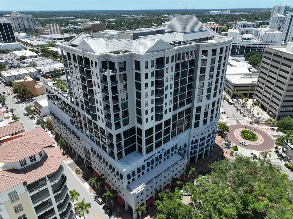 50 Central Avenue Sarasota FL 34236