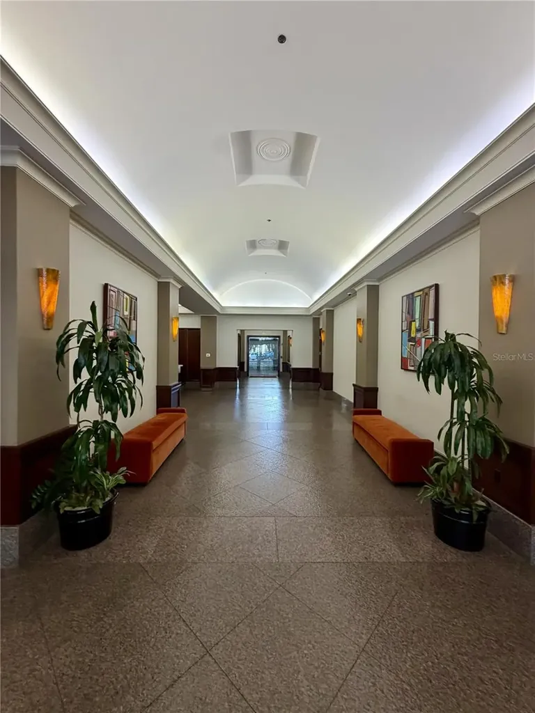 50 Central Avenue Sarasota FL 34236