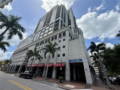 50 Central Avenue Sarasota FL 34236