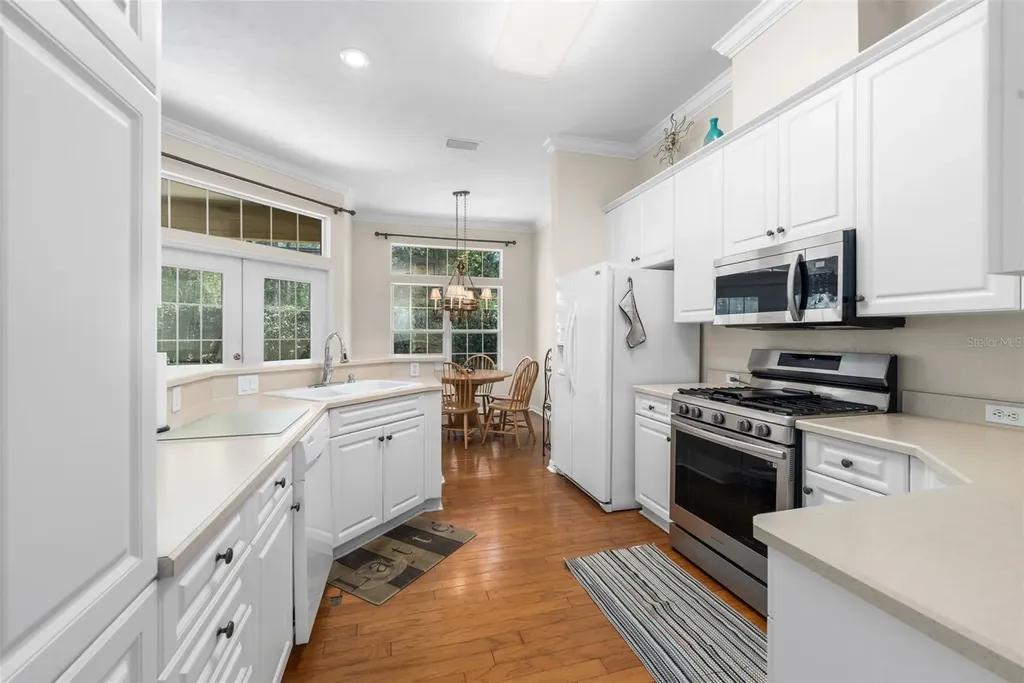 8424 SW 8th Place Gainesville FL 32607